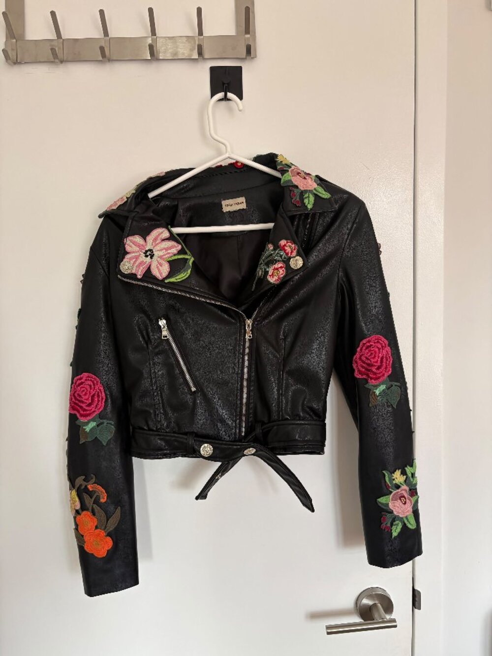 Teria Yabar Black Floral Embroidered Faux Leather Moto Jacket Size 2 NWOT